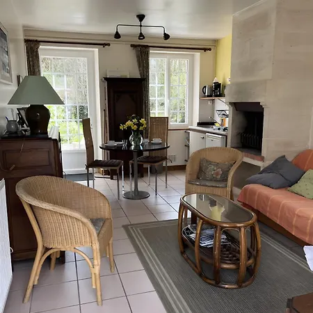 Le Pommier Сasa de vacaciones Lantheuil